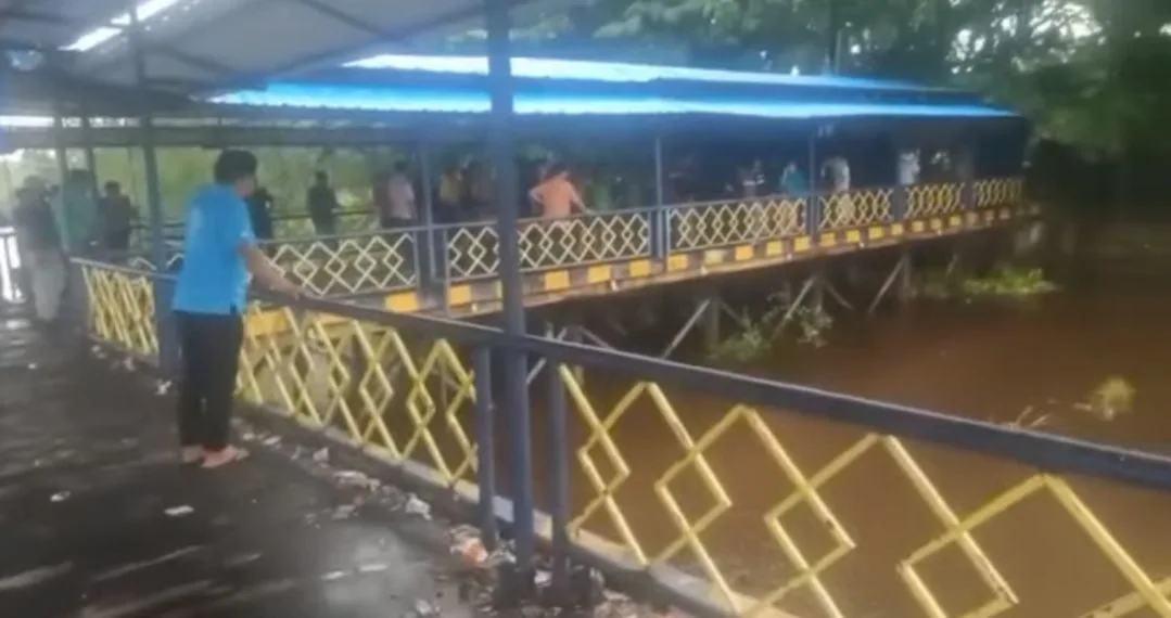 Berenang di Pelabuhan Lasdap Siak, Dua Siswa SMA Tenggelam di Sungai