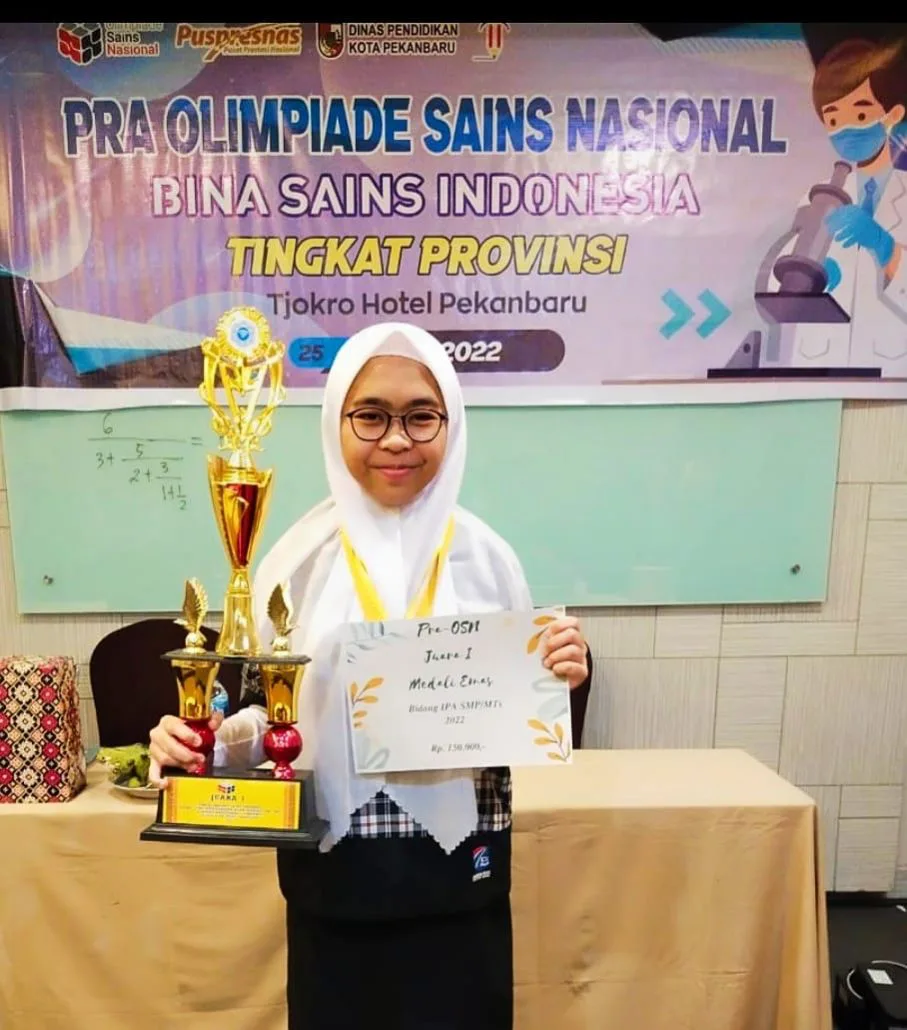 Cleorisya Ranggi Tsabita Bocah Siak dengan Sederet Prestasi, Terbaru Raih Juara Satu KSM se Kota Pekanbaru