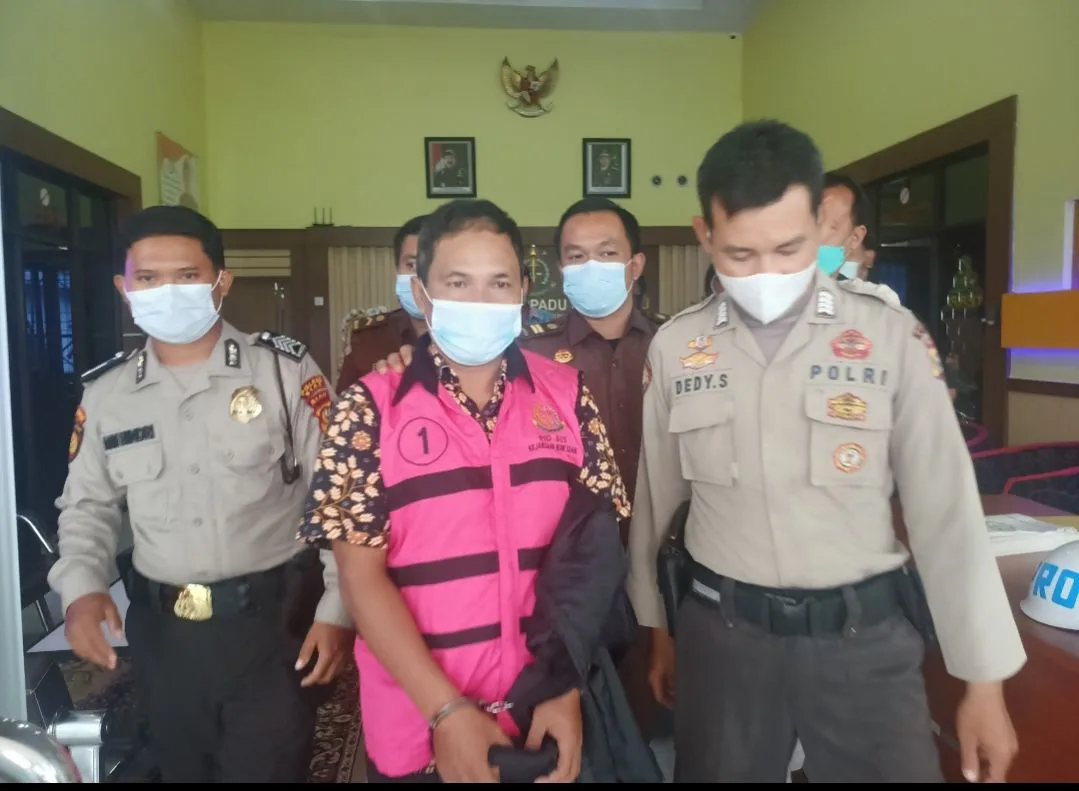 Diduga Korupsi Rp231 Juta, Penghulu Kampung Teluk Masjid Siak Dijebloskan ke Penjara
