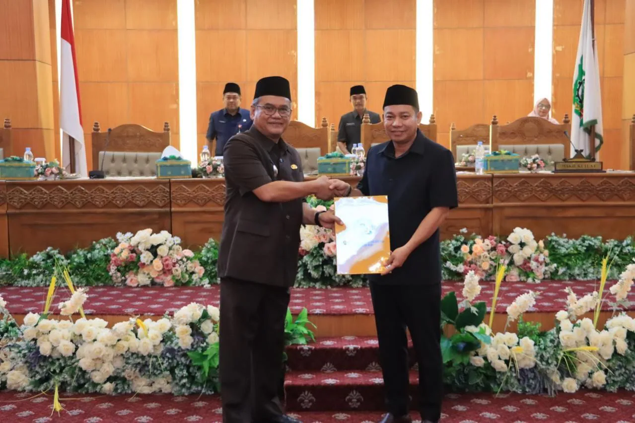 DPRD Kabupaten Siak Menggelar Rapat Paripurna Penyampaian Nota Keuangan RAPBD 2025