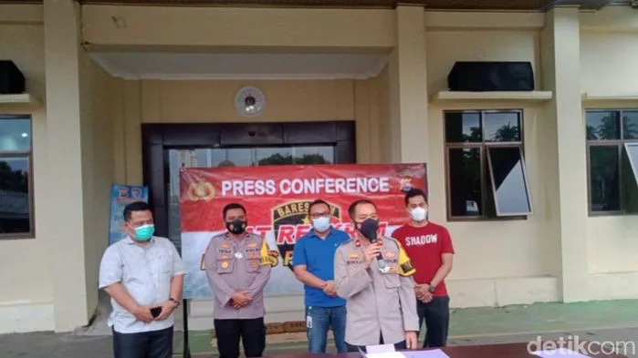 Heboh Ritual Bugil Bersama 16 Warga Diamankan Polisi