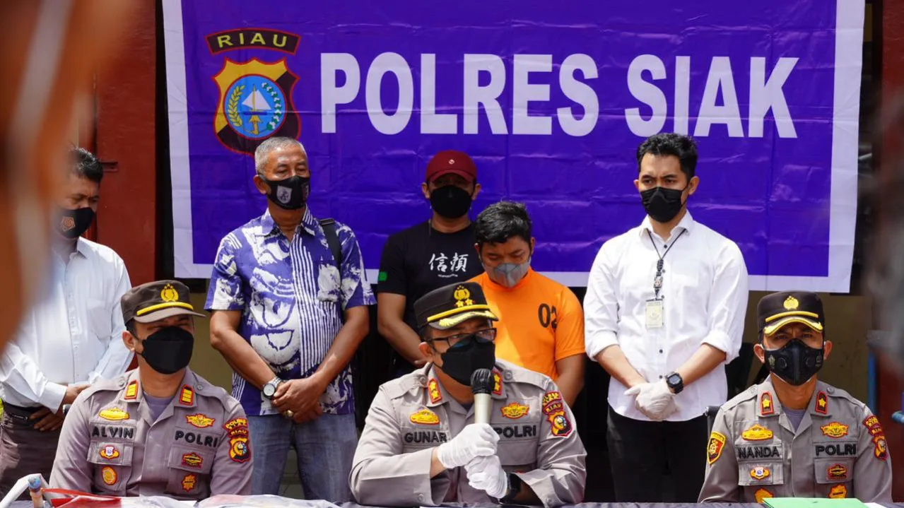 Kepergok Ngintip Mandi, RA Habisi dan Rampok Tetangga Kontrakannya