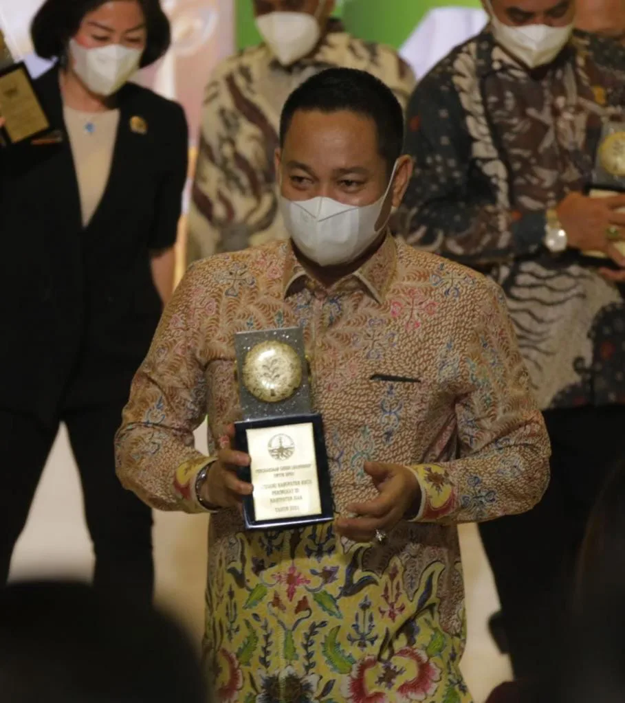 Ketua DPRD Siak Raih Nirwasita Tantra, Penghargaan Bergengsi dari Kemen LHK