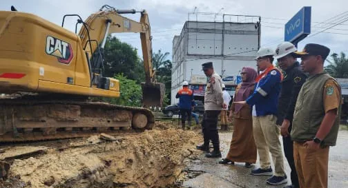 Komitmen PT BSP Bantu Perbaikan Gorong-gorong Penyebab Banjir di Sabah Auh
