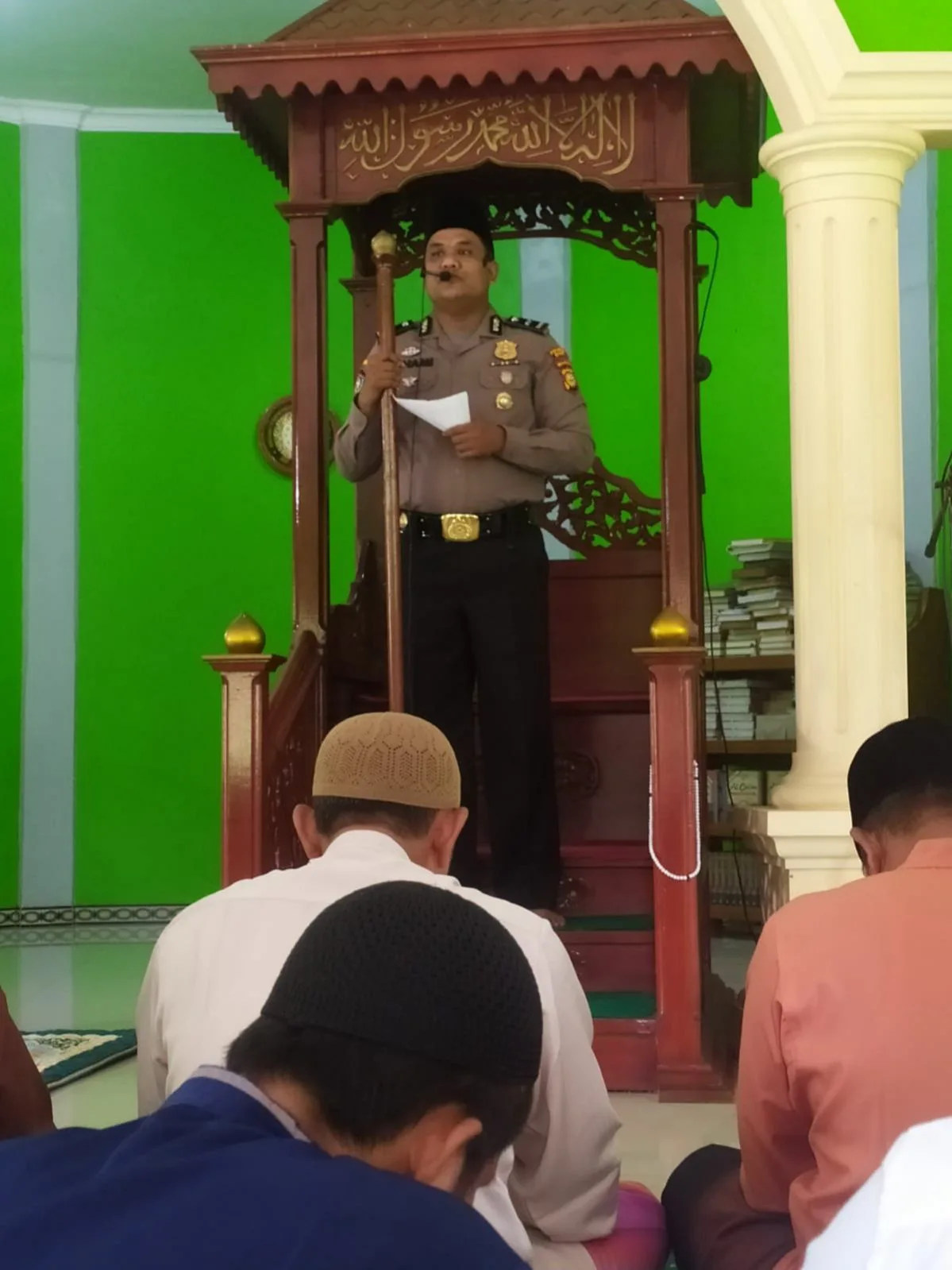 Lagi, Bhabinkamtibmas di Siak Dipercaya MUI jadi Khotib Jumat