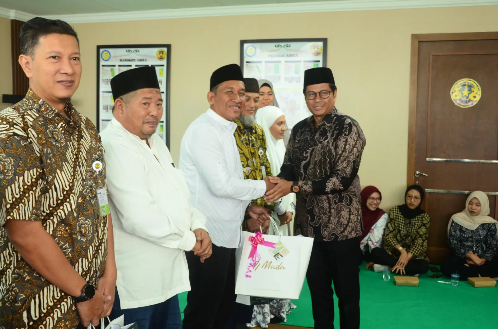 Lepas Jamaah Haji Karyawan, Manajemen PT BSP Titipkan Doa untuk Keberlanjutan Perusahaan