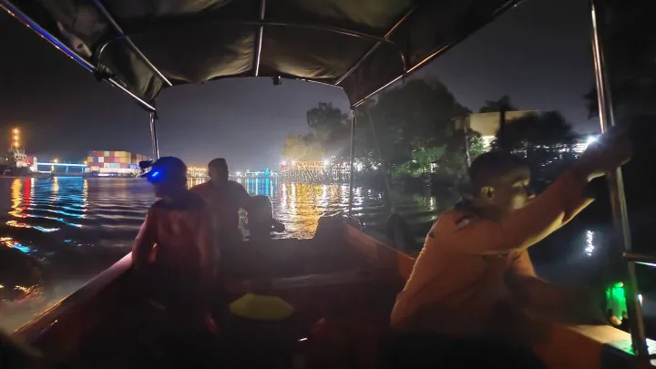 Muhammad Shidiqie Hilang Terseret Arus Sungai Siak, Penacarian Terus Dilakukan