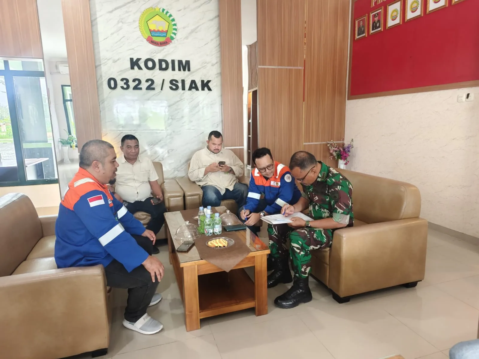 Sinergi Membangun Wilayah, PT BSP Rampungkan Fasilitas Parkir di Makodim 0322 Siak