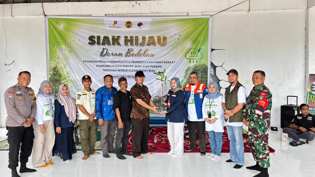 Sinergi PT BSP dan WCD Riau: Hijaukan Kampung Dosan dengan 2.000 Bibit Pohon