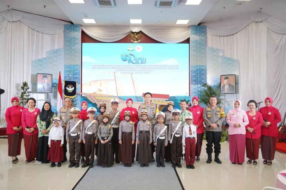 Yayasan Kemala Bhayangkari Polda Riau Dukung Program Generasi Emas 2045