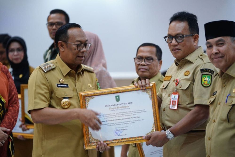 Diskominfotik Raih Peringkat Dua Hasil Pengawasan Kearsipan Internal OPD di Lingkungan Pemprov Riau