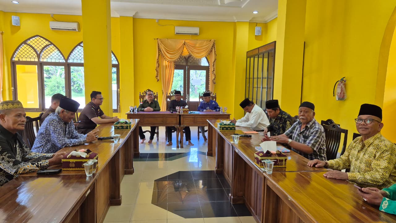 Kajari Siak Ajak Tokoh Adat Wujudkan Keadilan Restoratif: LAMR Siak Jadi Mitra Kunci Implementasi KUHP Baru