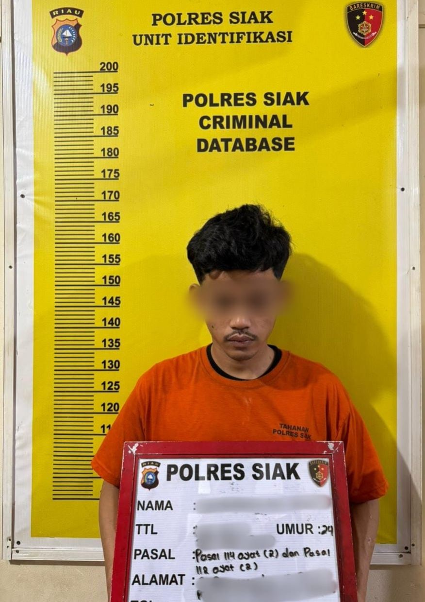 Mahasiswa Diciduk Polisi Saat Bawa Pil Ekstasi 